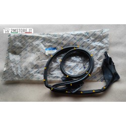 Front Right Door Rubber...