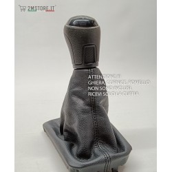 Manual gear lever gaiter in...
